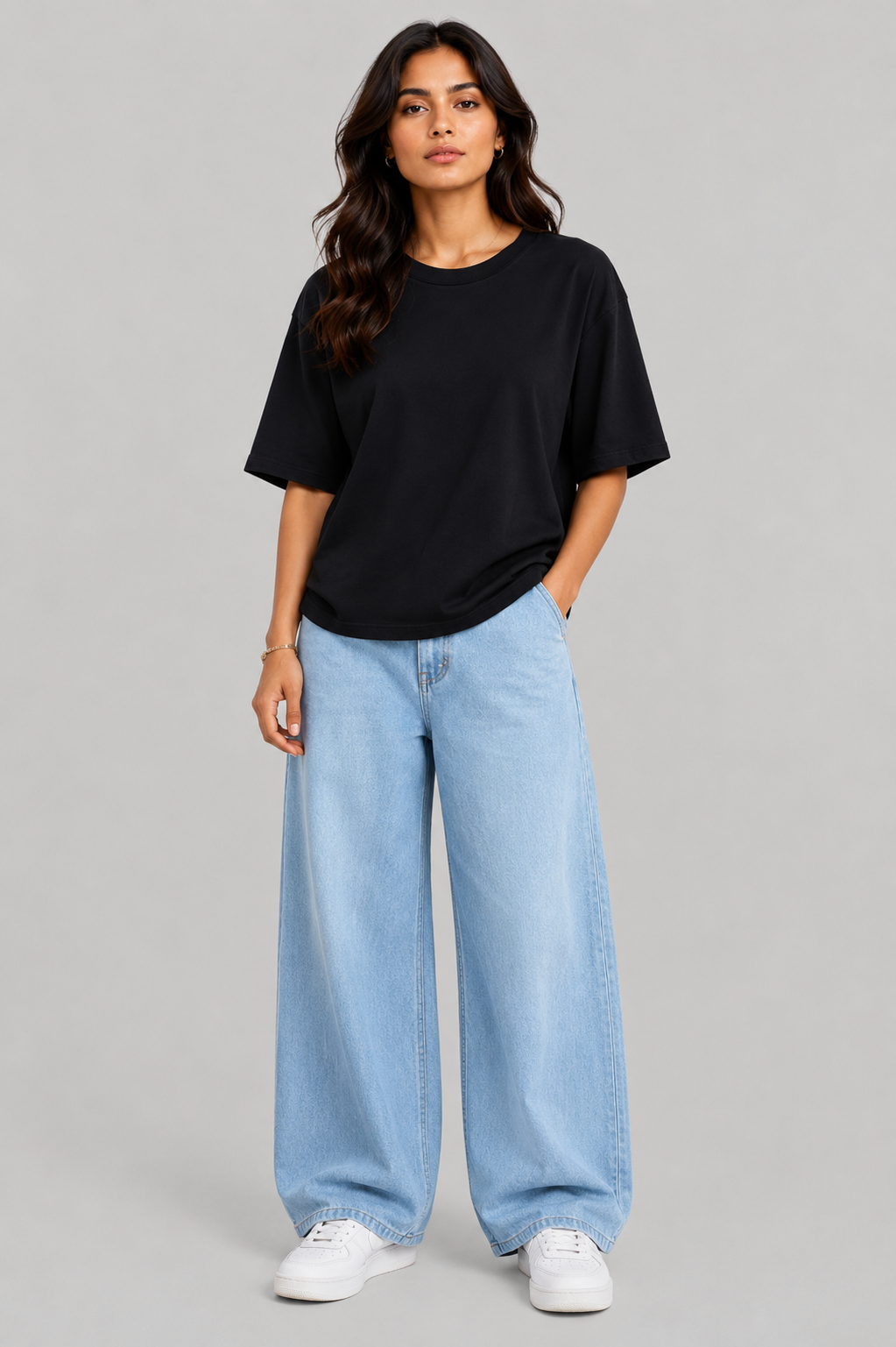 BLACK CROP TOP + BLUE BAGGY JEANS